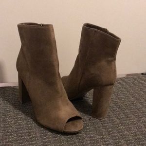 Nirvana Heel - Taupe